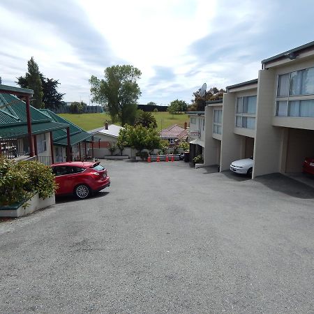 Townhouse Motel Timaru Bagian luar foto