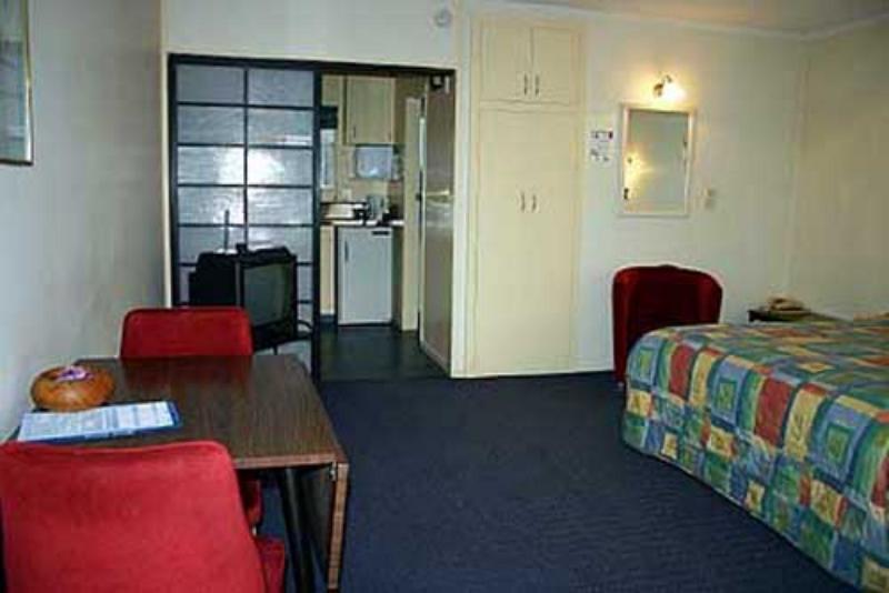 Townhouse Motel Timaru Bagian luar foto